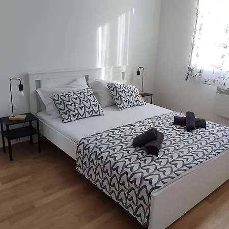 Appartement Lucija *